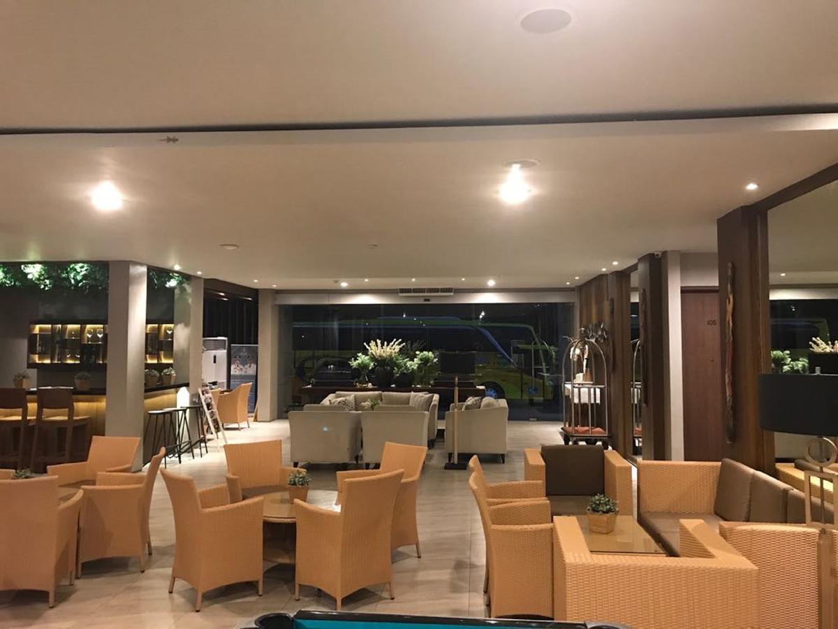 Double G Resort Anyer Bulakan Екстер'єр фото